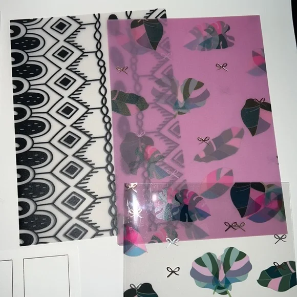 SIMPLY GILDED Acetate , vellum, overlay box stickers and heart icon stickers - Picture 4 of 6